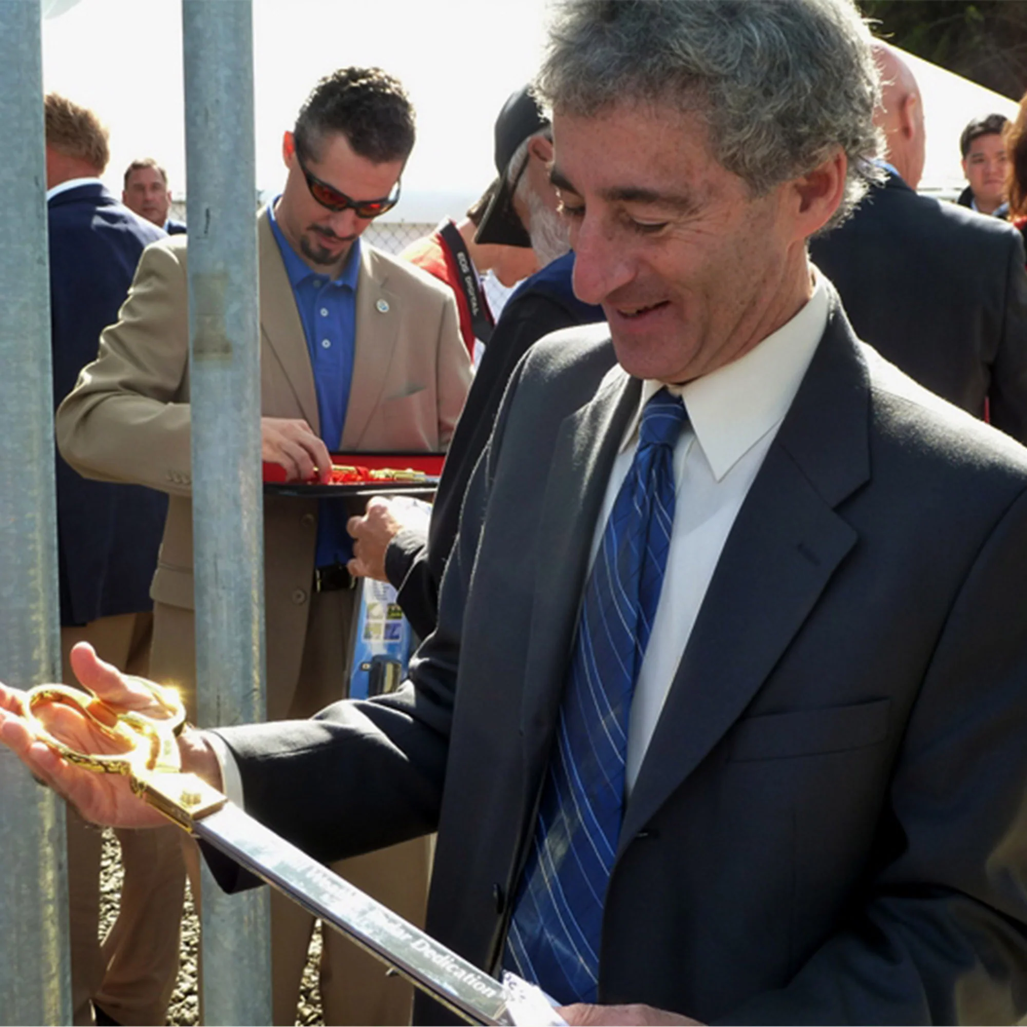 20" Ceremonial Ribbon Cutting Scissors - Image 39