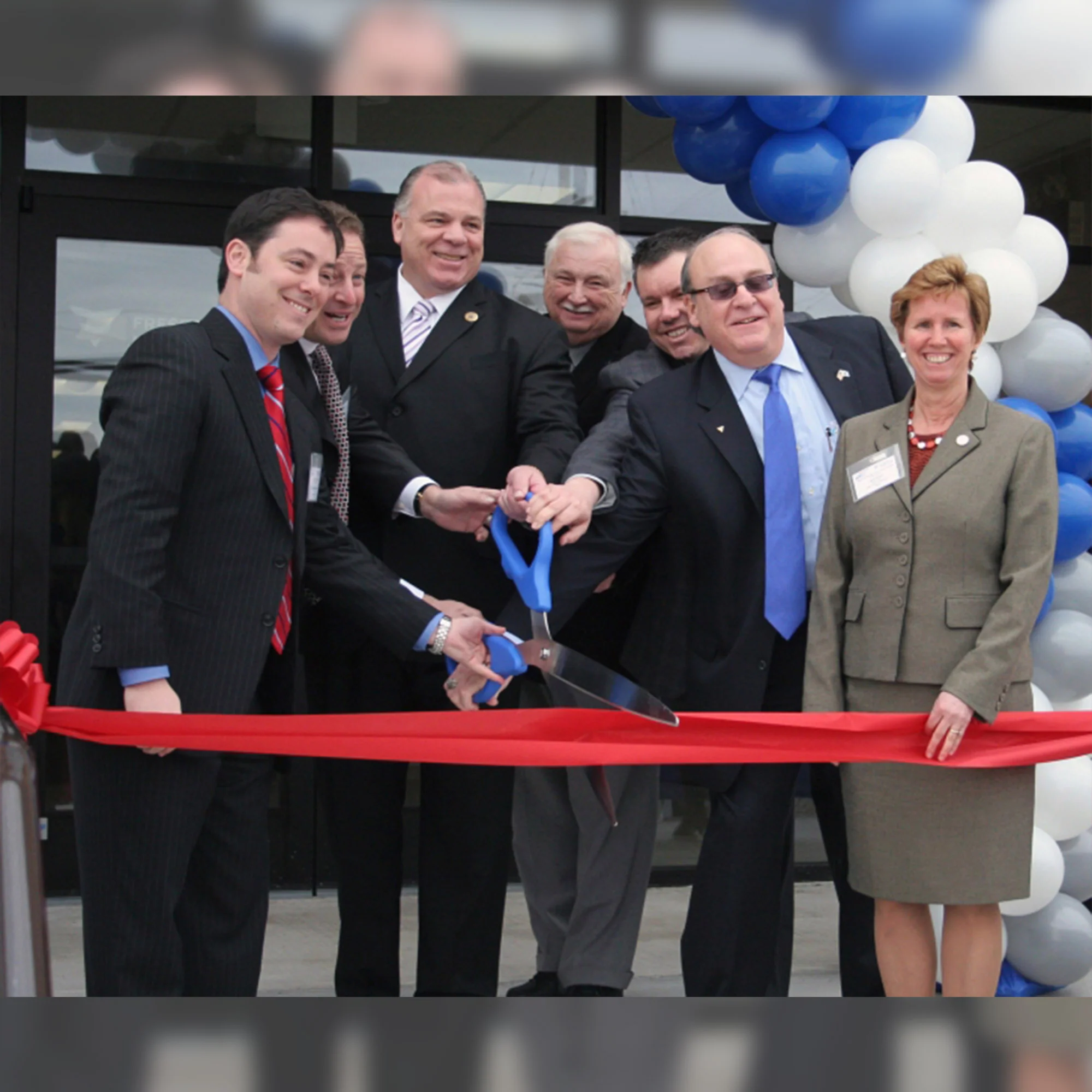 36" Blue Ribbon Cutting Scissors with Silver Blades - Image 26