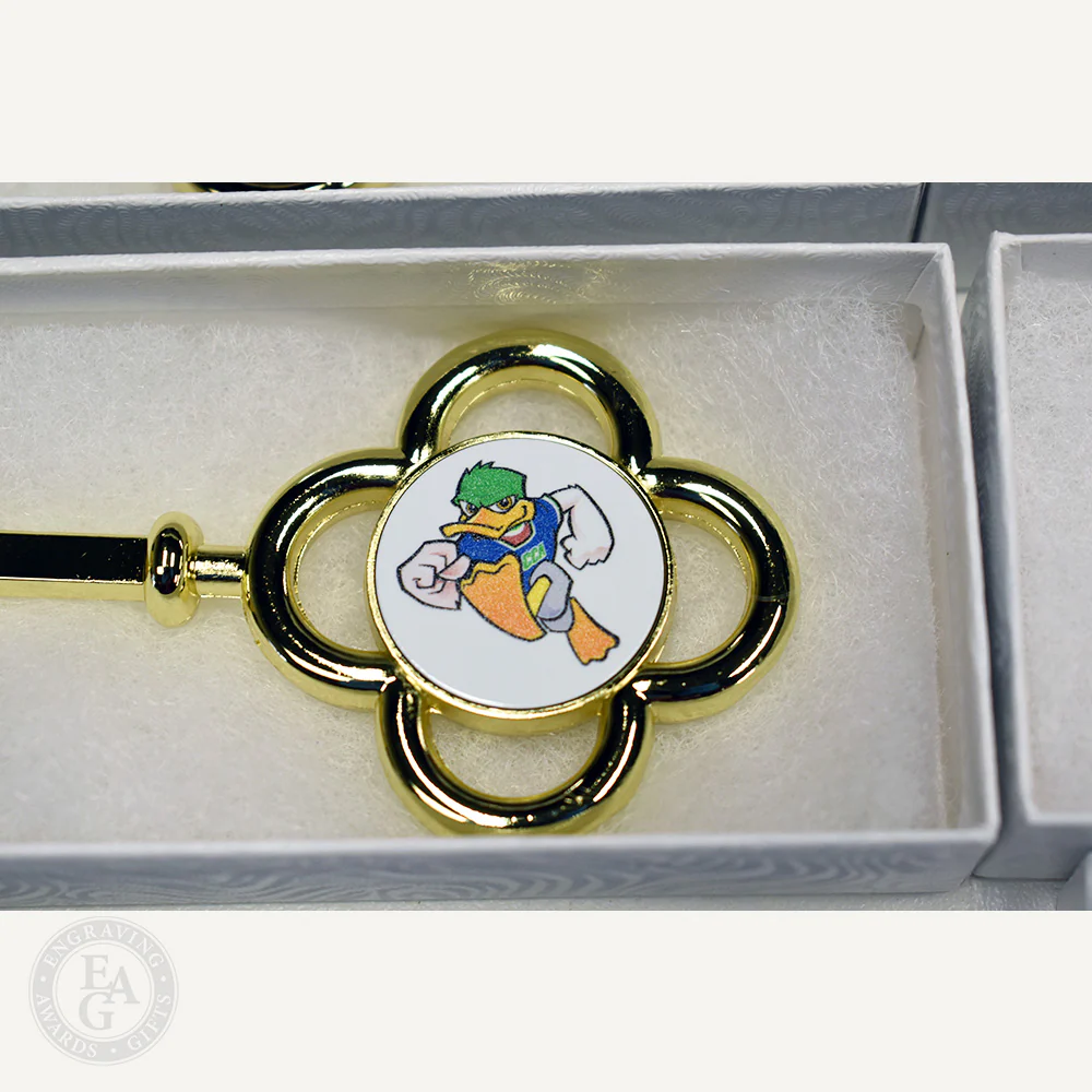 8" Gold Plated Ceremonial Key with Flat Stem - Image 13