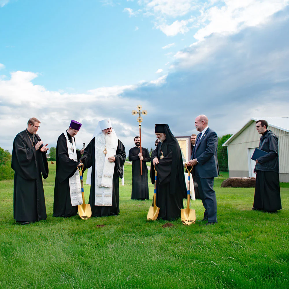 Gold Finish Ceremonial Groundbreaking Shovel - D-Handle - Image 63