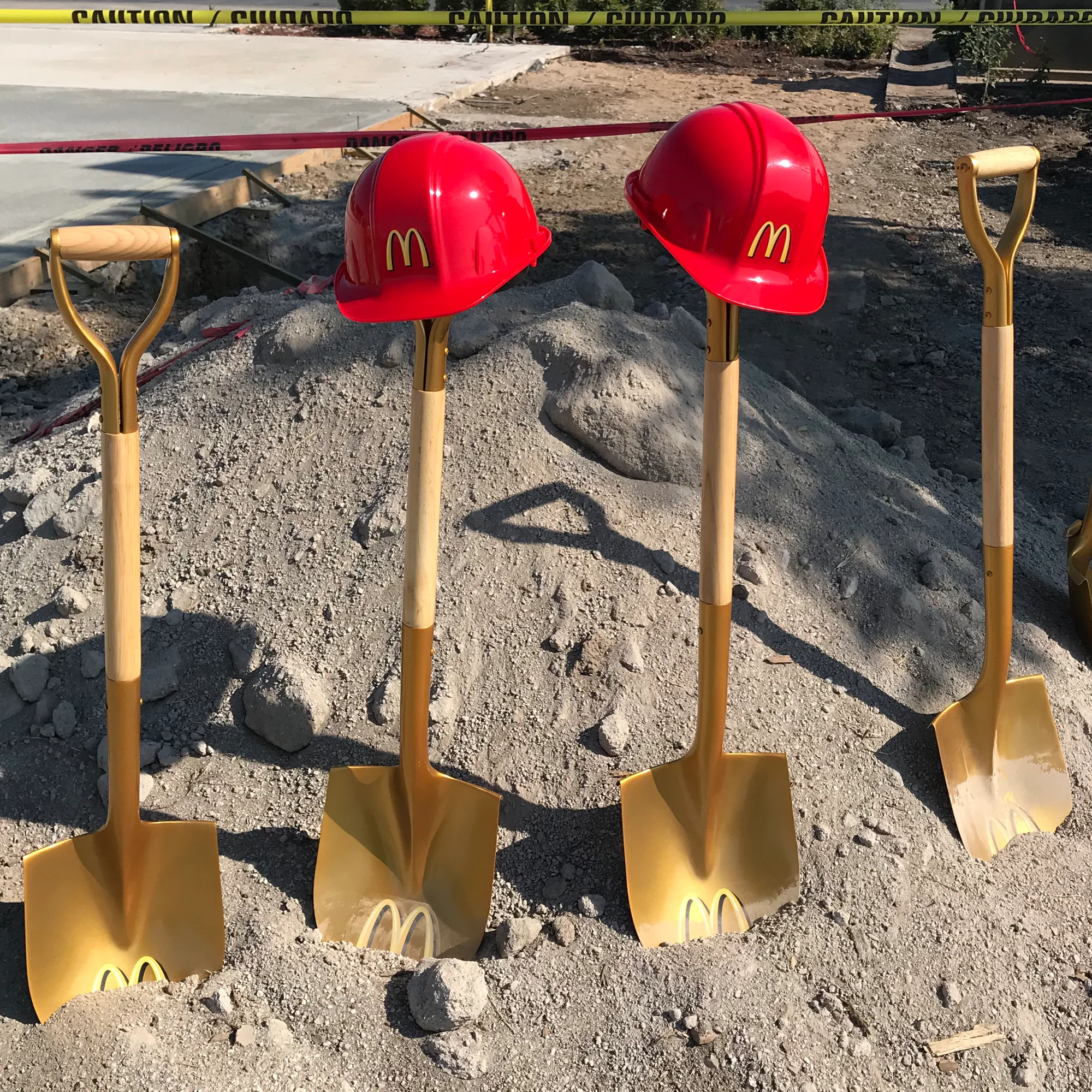 Groundbreaking Ceremonial Shovel Kit - Gold Finish D-Handle - Image 30
